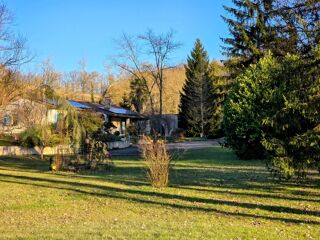  Maison � vendre 7 pi�ces 240 m�