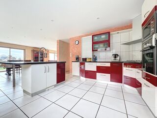  Maison à vendre 6 pièces 203 m²