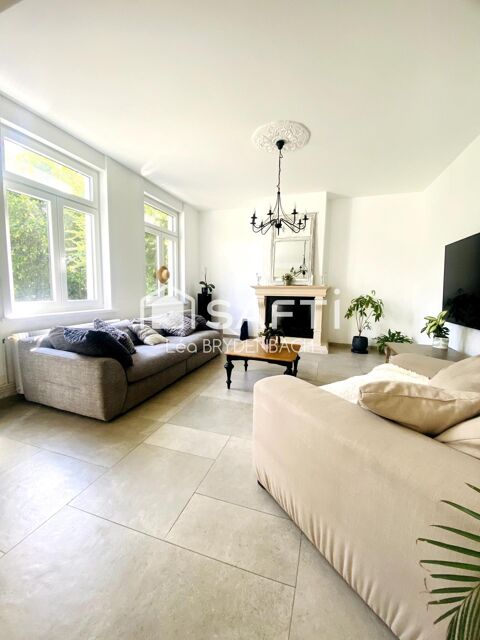   Maison individuelle r�nov�e � Vicq - env. 145 m�  - grand terrain - d�pendances Maison - 5 pi�ce(s) - 145 m�