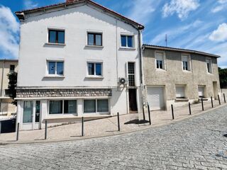  Immeuble à vendre 253 m²