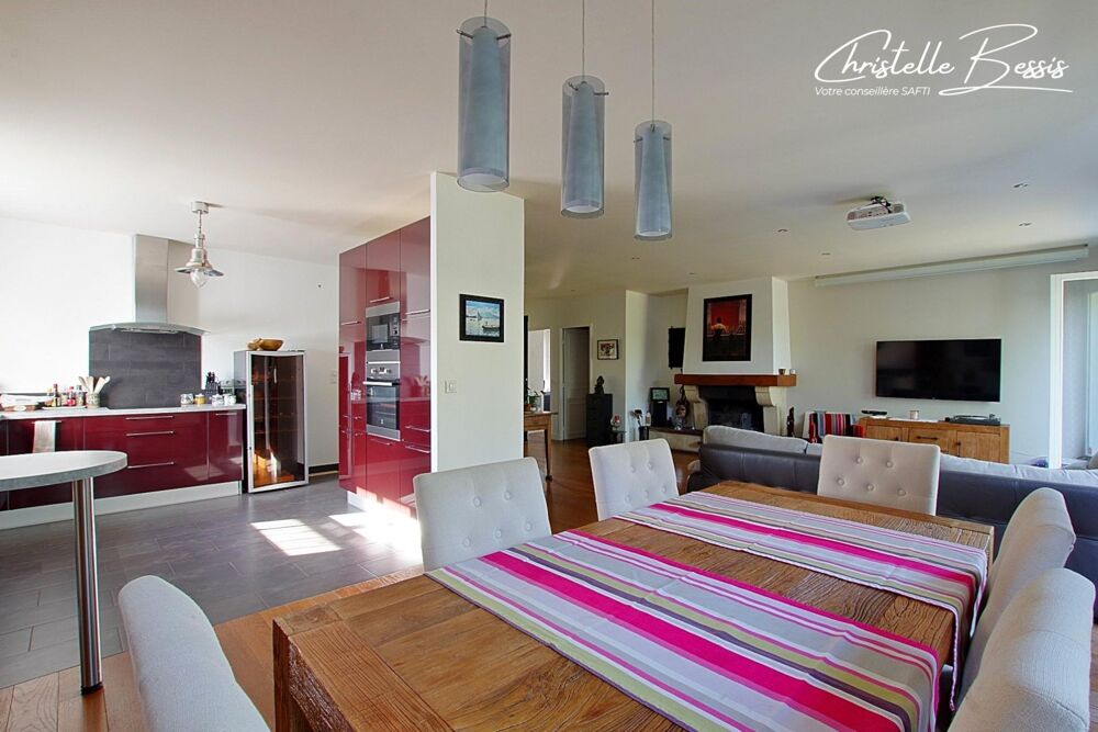 Vente Maison Maison proche centre-ville - 5 chambres dont 3 en RDC Villecresnes