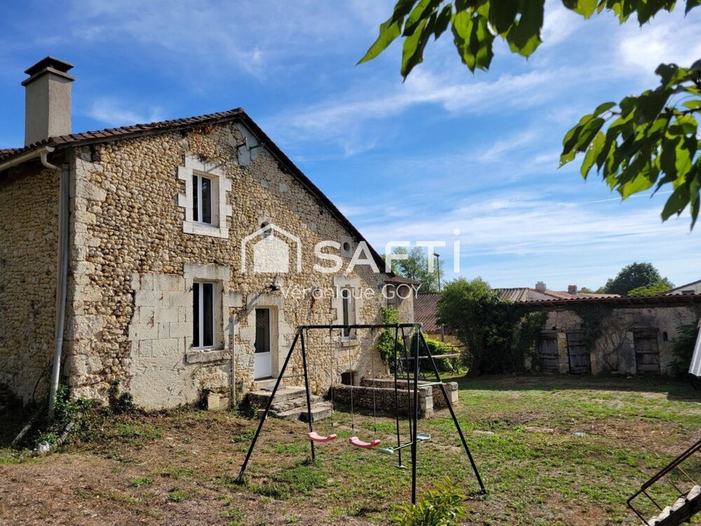 Vente Maison Maison ancienne rénovée avec dépendances Saint aulaye-puymangou