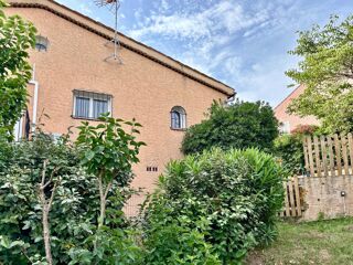  Maison  vendre 8 pices 210 m
