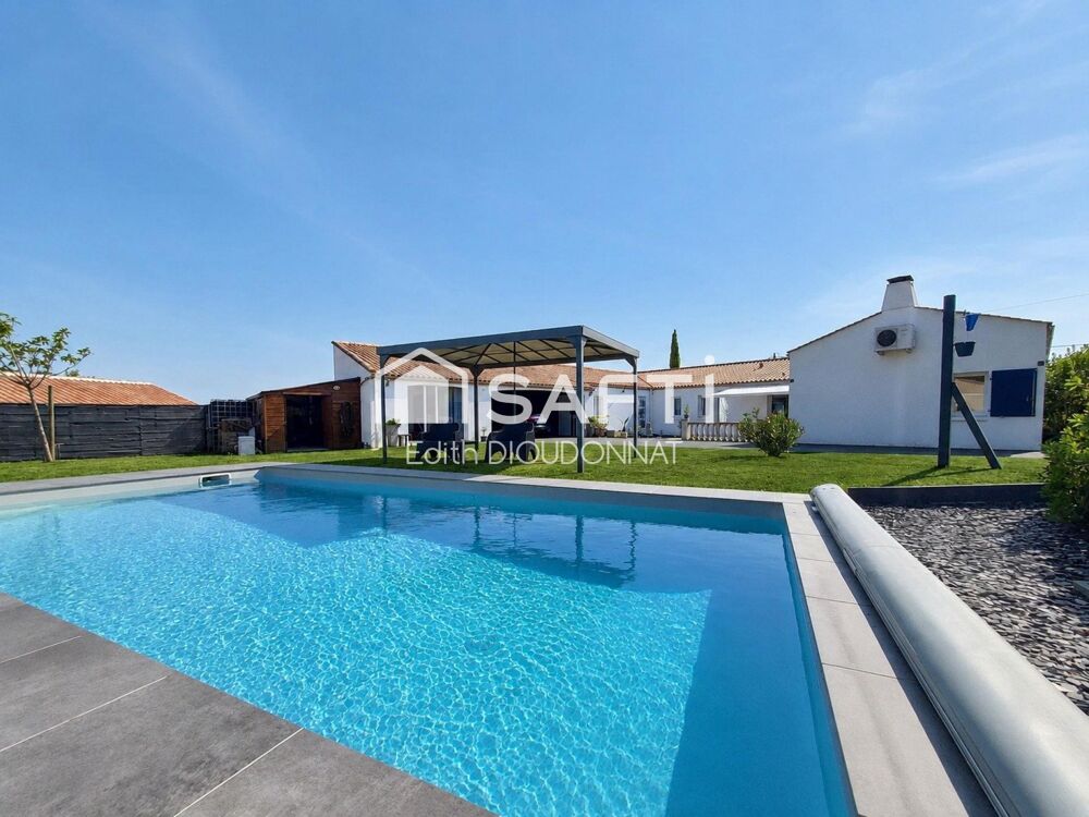 Une maison prête à vivre, avec piscine et espace