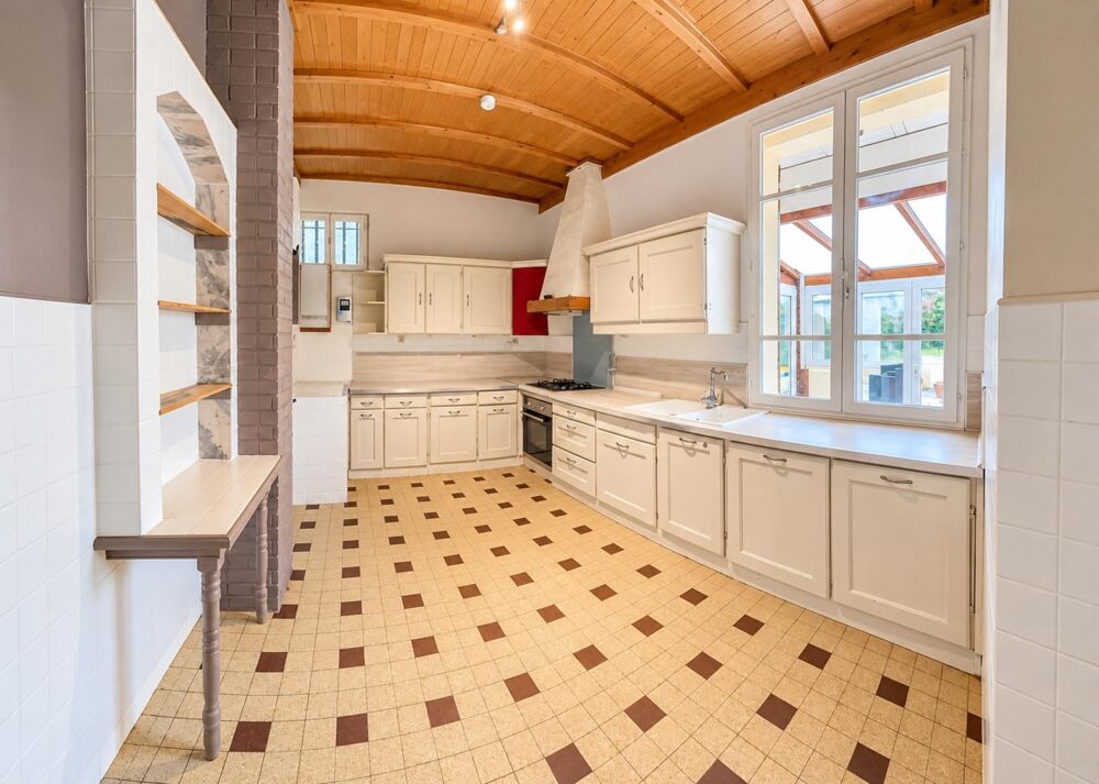 Vente Maison Maison familiale 160 m² – 5 chambres – 2 garages Montataire