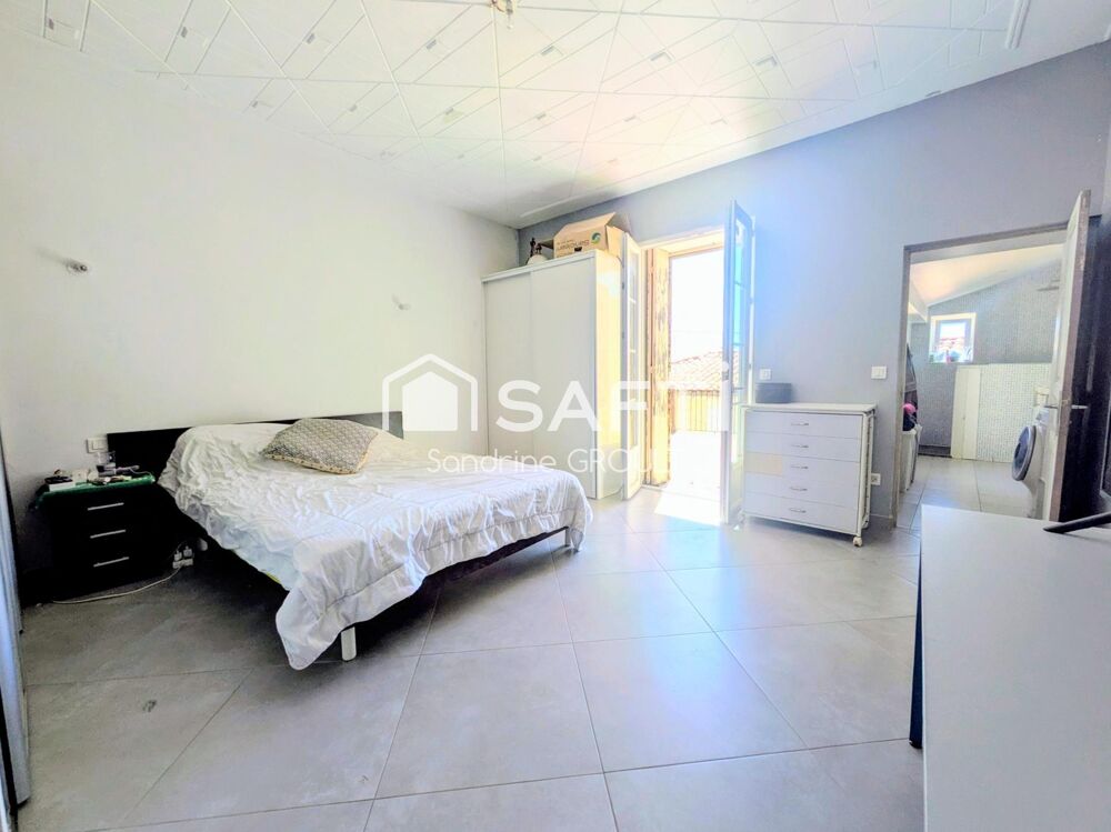 Vente Maison MAISON de MAÎTRE avec GARAGES,TERRASSES et APPARTEMENT Abeilhan