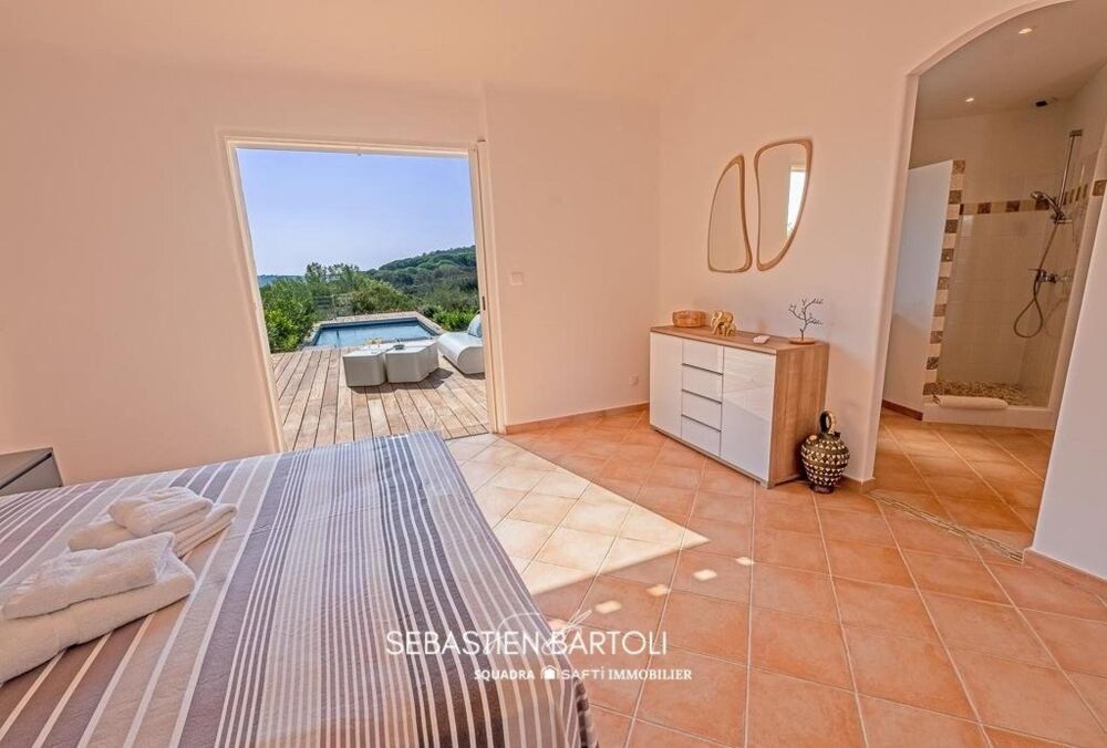 à vendre  Maison Porto-Vecchio (20137)
