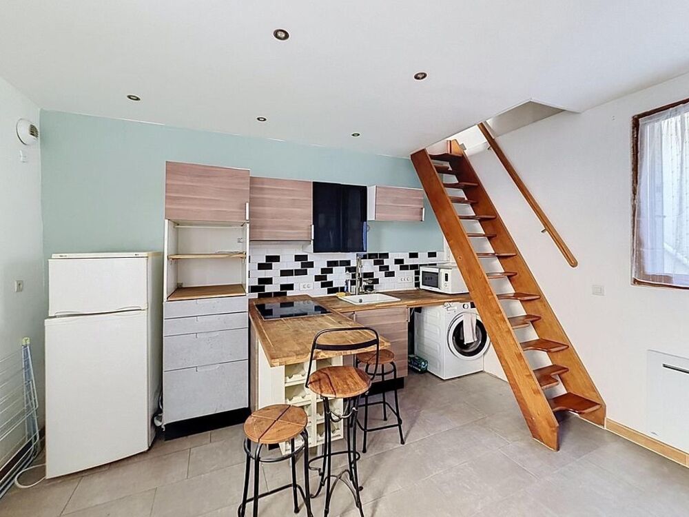 Vente Maison Maison atypique en duplex avec chambre séparée et cave, proche transports et commerces Ivry-sur-seine