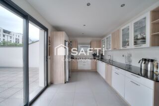  Appartement � vendre 5 pi�ces 166 m�