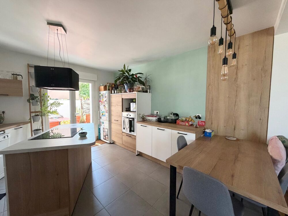 Maison avec vue Garonne au coeur de Roques