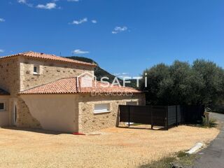  Maison � vendre 7 pi�ces 219 m�