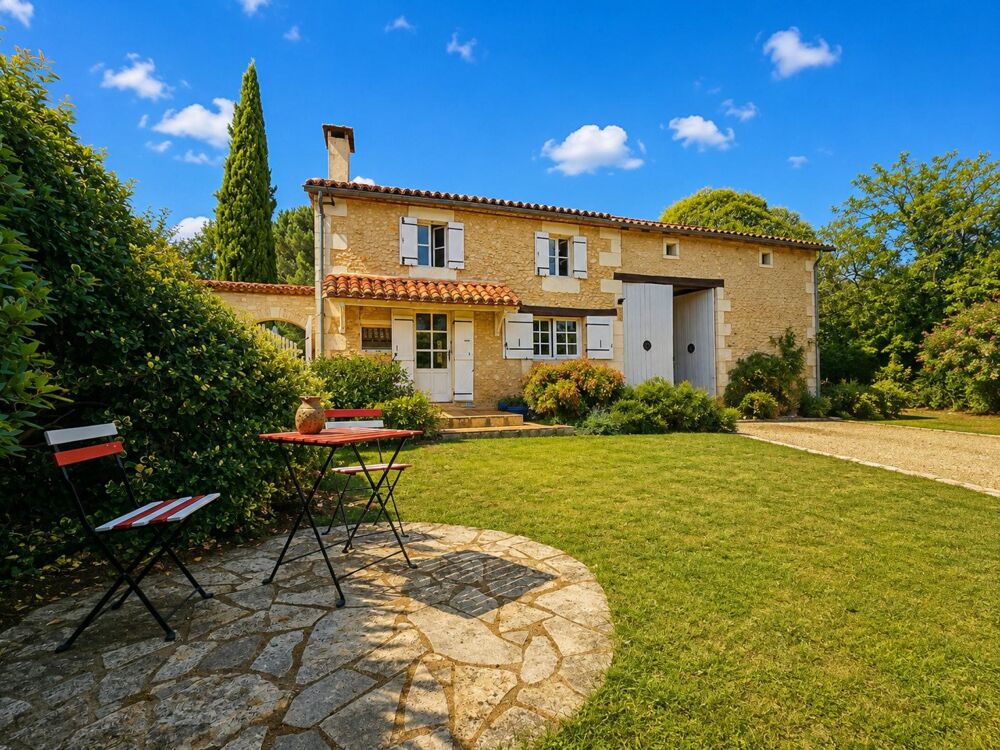 Vente Maison Maison en pierre de 130m2 avec piscine Sourzac