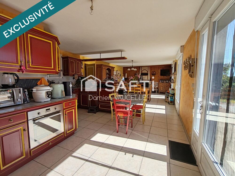 Vente Maison Maison de plain pied en campagne - 104 m2 , terrain 3915 m2 + garage et carport Saint-mars-sur-la-futaie