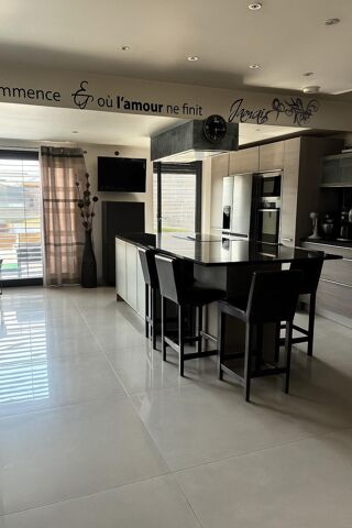  Maison � vendre 5 pi�ces 145 m�