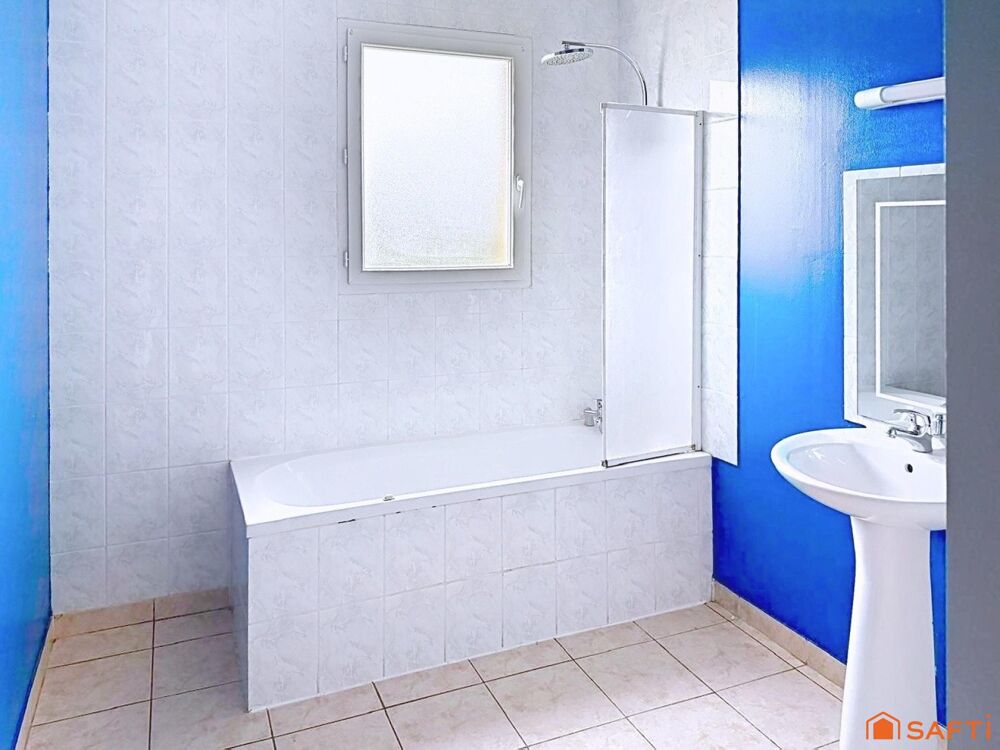 Vente Maison Très belle maison de plain pied avec un grand terrain. Loireauxence