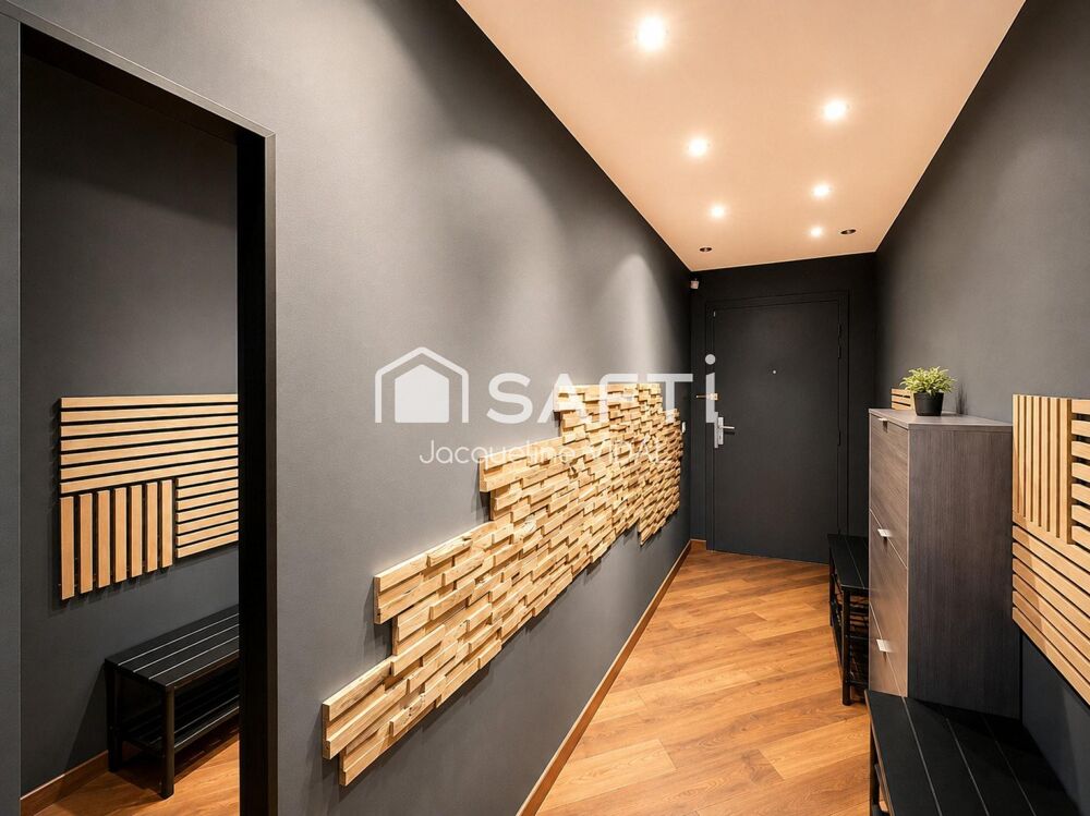 Vente Appartement Dernier étage avec terrasse et cheminée Marseille 9