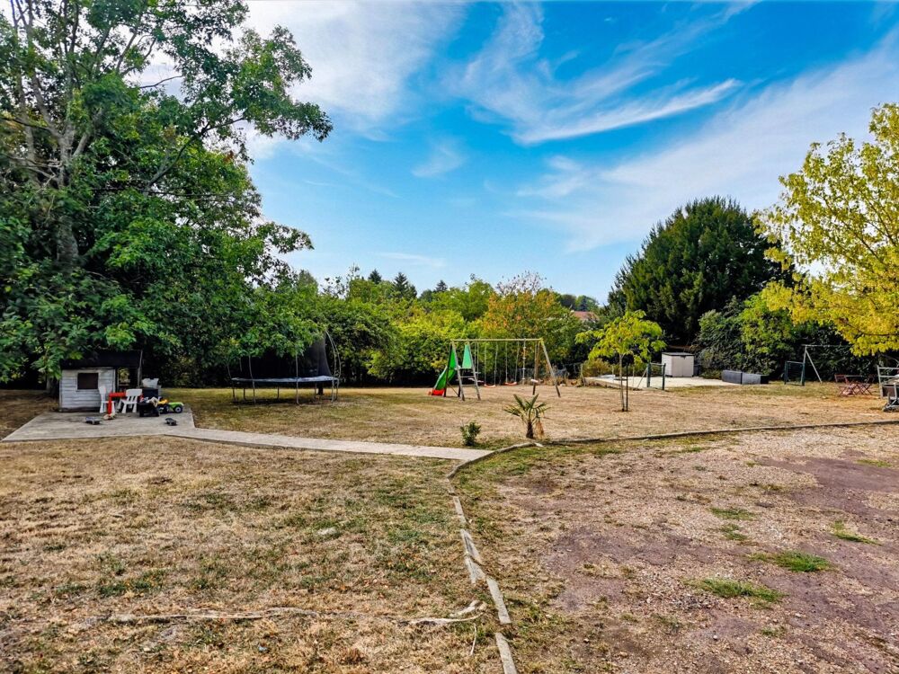 Maison familiale, 5 chambres, S/Sol total, avec jardin