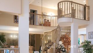  Maison à vendre 11 pièces 284 m²