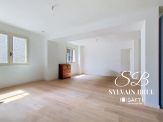  Appartement à louer 3 pièces 70 m²