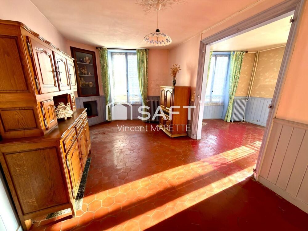 Vente Maison 110 m² à réinventer, trois chambres et de nombreuses dépendances Blaincourt-les-precy