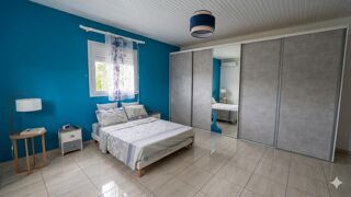  Maison � louer 5 pi�ces 180 m�