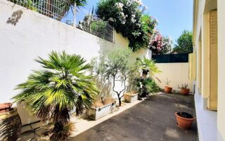  Immeuble à vendre 300 m²