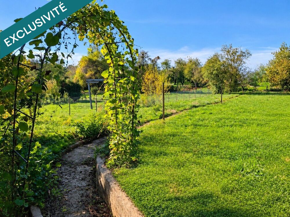 Vente Maison Maison 2 chambres à rénover À LIESLE  avec terrain et garage,   à côté  D'ARC-ET-SENANS ! Liesle