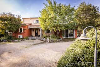  Maison à vendre 8 pièces 238 m²