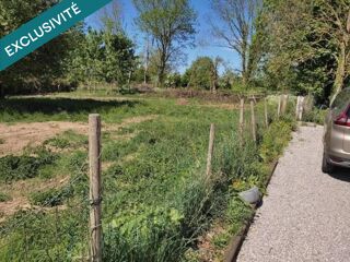  Terrain à vendre 1055 m²