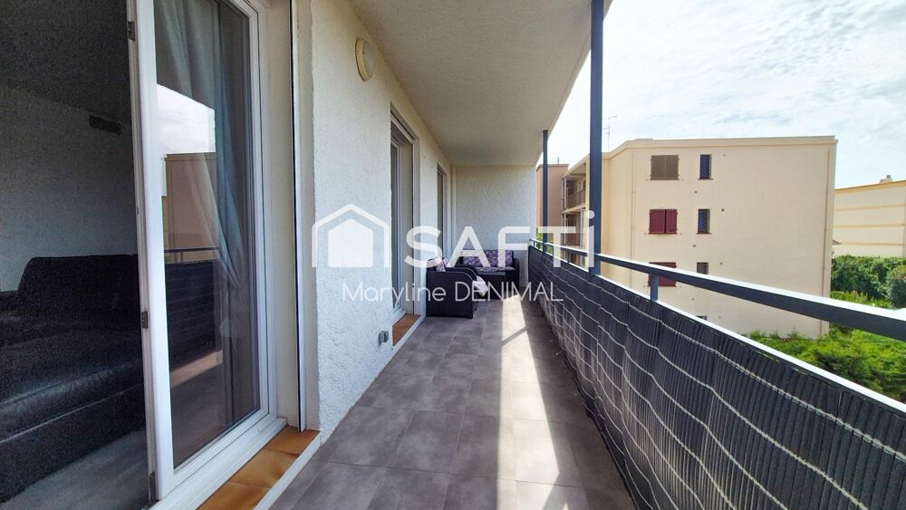 Vente Appartement Superbe 3 pièces entièrement rénové, avec terrasse,  parking et cave. Saint-raphael