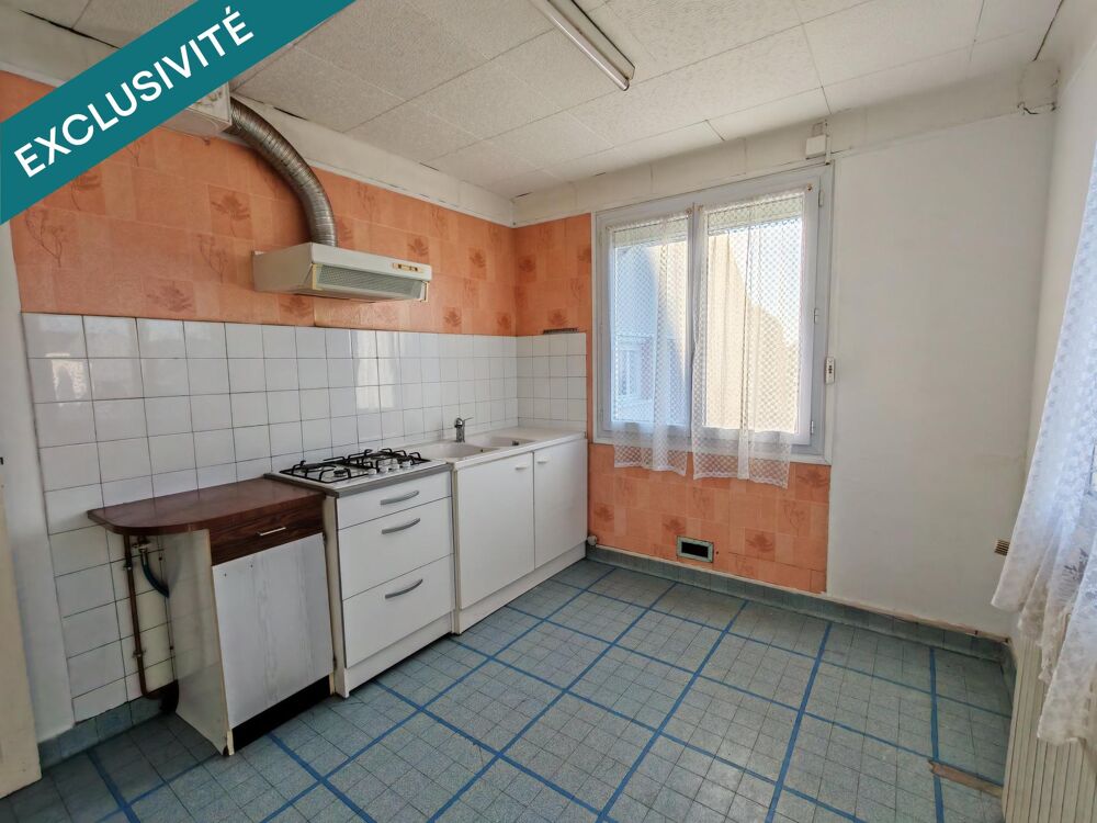 PROCHE DE LA GARE A PIEDS ET DE LA ZONE COMMERCIALE