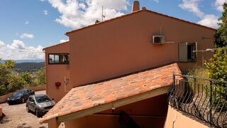 Vente Maison MAISON FAMILIALE AVEC ÉNORME POTENTIEL, SOLEIL INCLUS… Draguignan
