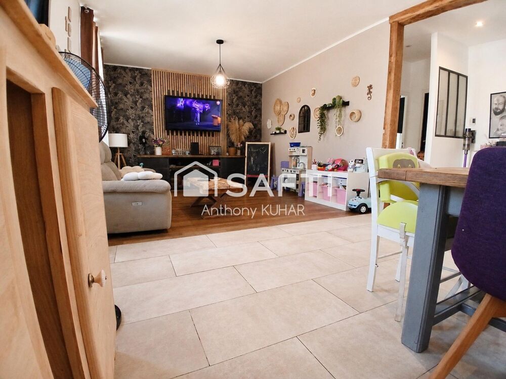 Vente Maison Coup de coeur ! Charmante maison de ville rénovée avec goût Lignieres