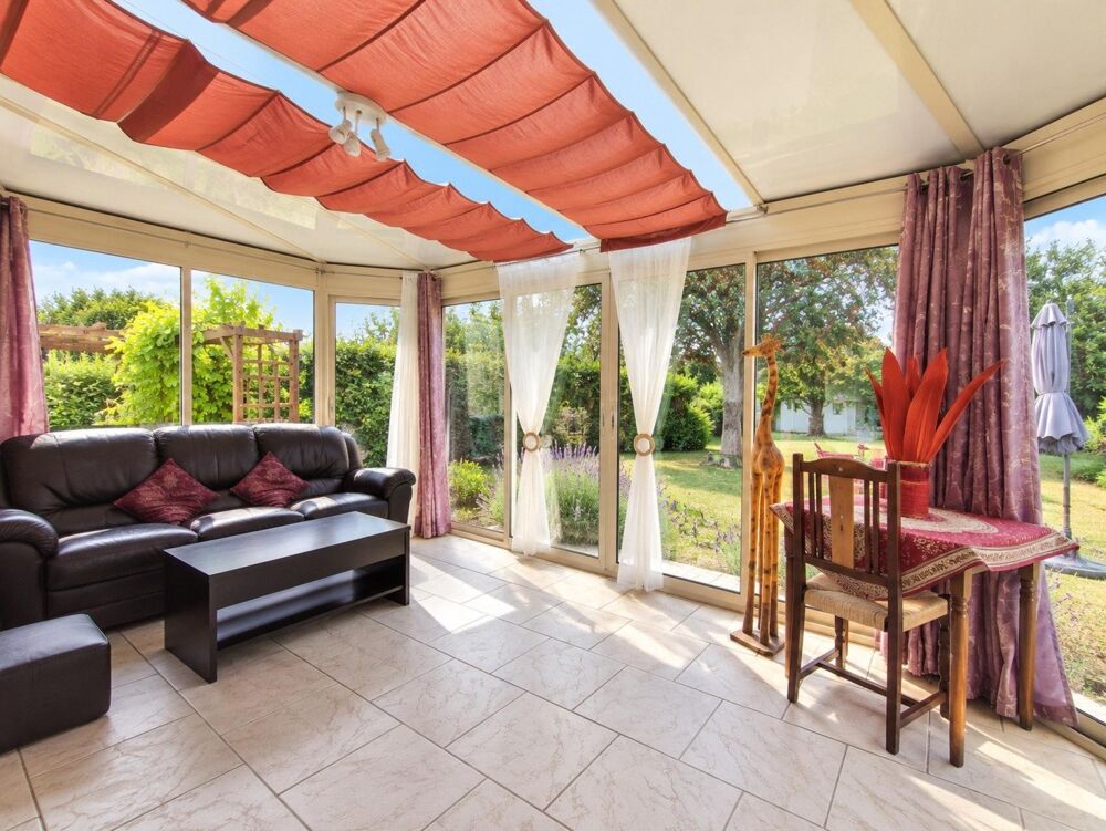 Maison de plain pied avec garage attenant
