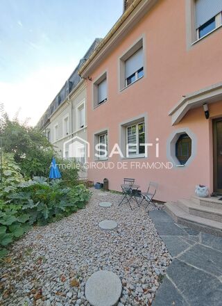  Maison à vendre 8 pièces 194 m²