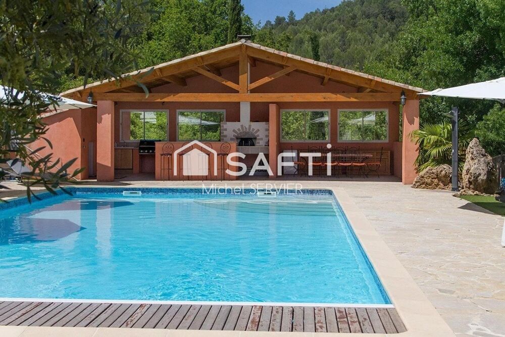 à vendre  Maison Châteauvert (83670)