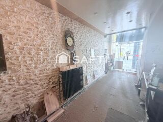  Immeuble à vendre 201 m²