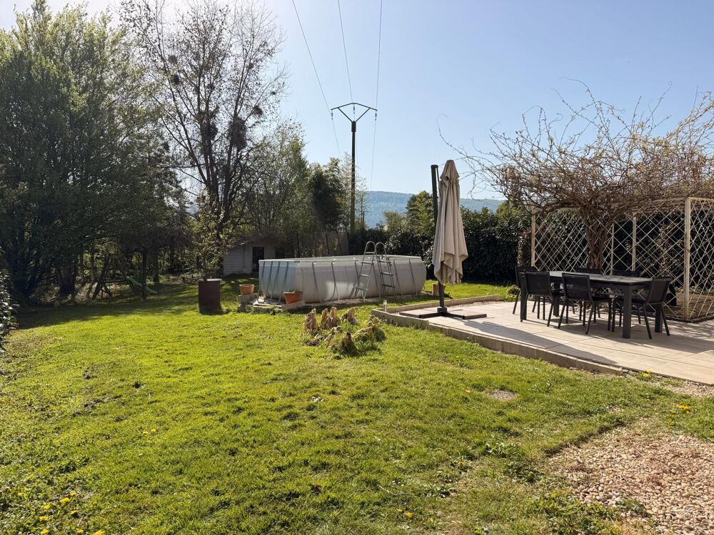 Vente Maison Maison de 2001 de 115 m2, 3 chambres sur terrain de 11 ares. Aulx-les-cromary
