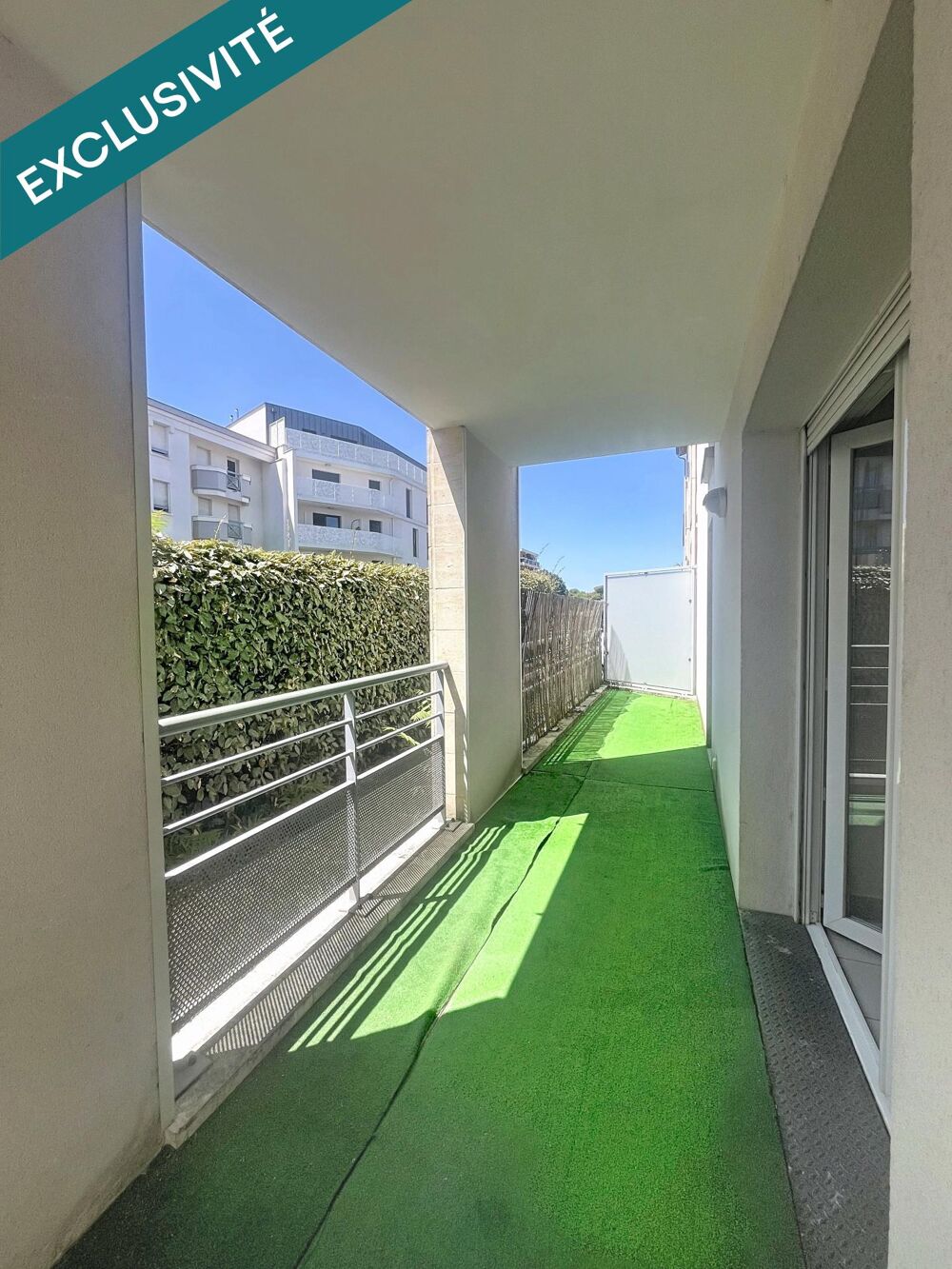le Bouscat - T2 de 41 m2 avec terrasse et parking.