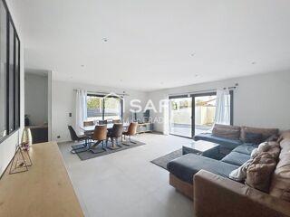 Maison 6 pièces 160 m² · à Saint-Julien-de-Concelles · 160 m² · 399 000 €
