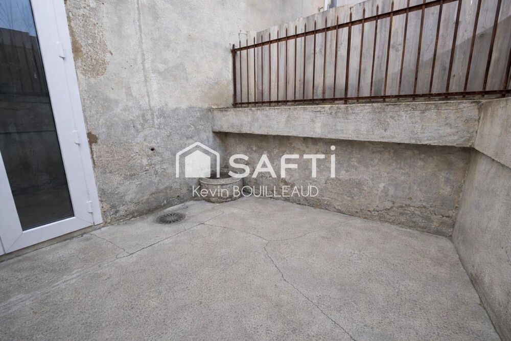 Vente Maison Maison de 125 m² en centre-ville à rafraîchir Parthenay