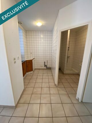  Immeuble à vendre 199 m²