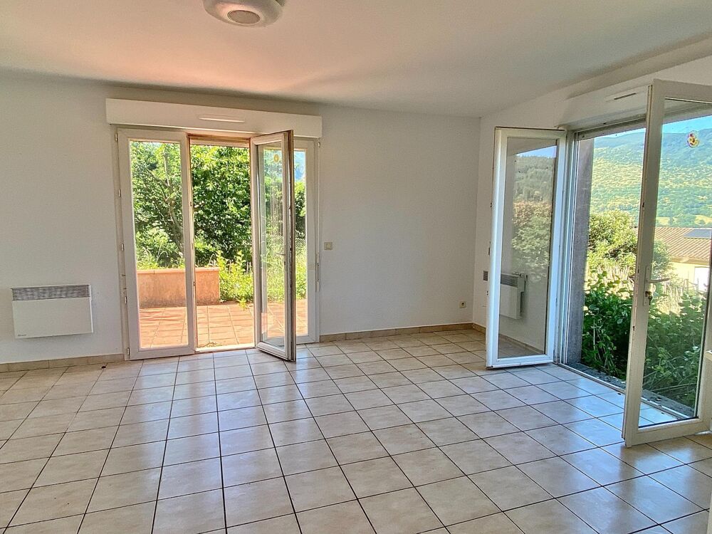 Location Maison Maison 3 chambres, garage et jardin attenant Saint-amans-valtoret