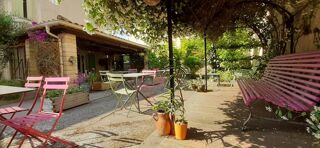  Maison à vendre 10 pièces 220 m²