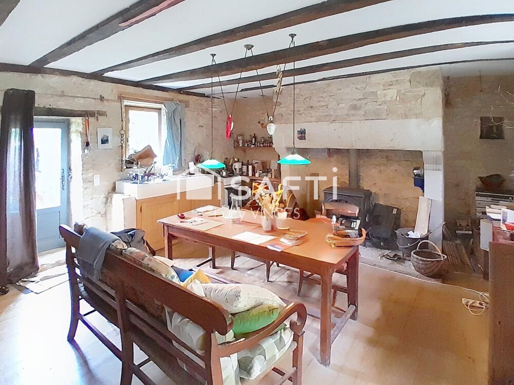 Maison de village en pierre