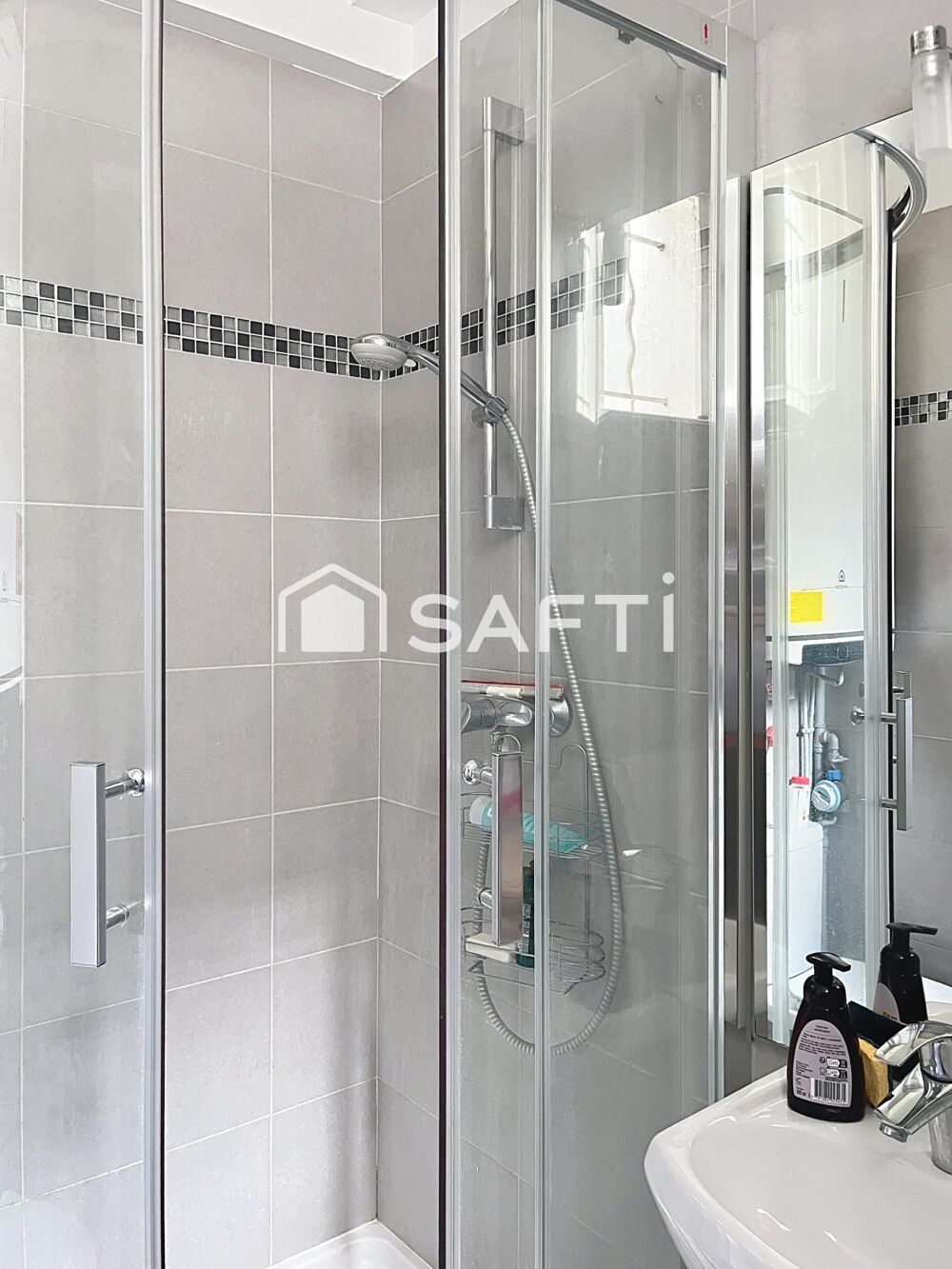 Vente Appartement Paris 7 - Quartier Pérignon Saxe - studio avec balcon Paris 7