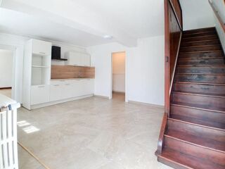  Maison � louer 5 pi�ces 158 m�