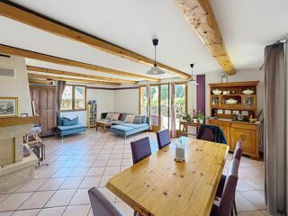  Maison � vendre 9 pi�ces 216 m�