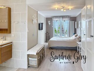  Maison � vendre 7 pi�ces 160 m�