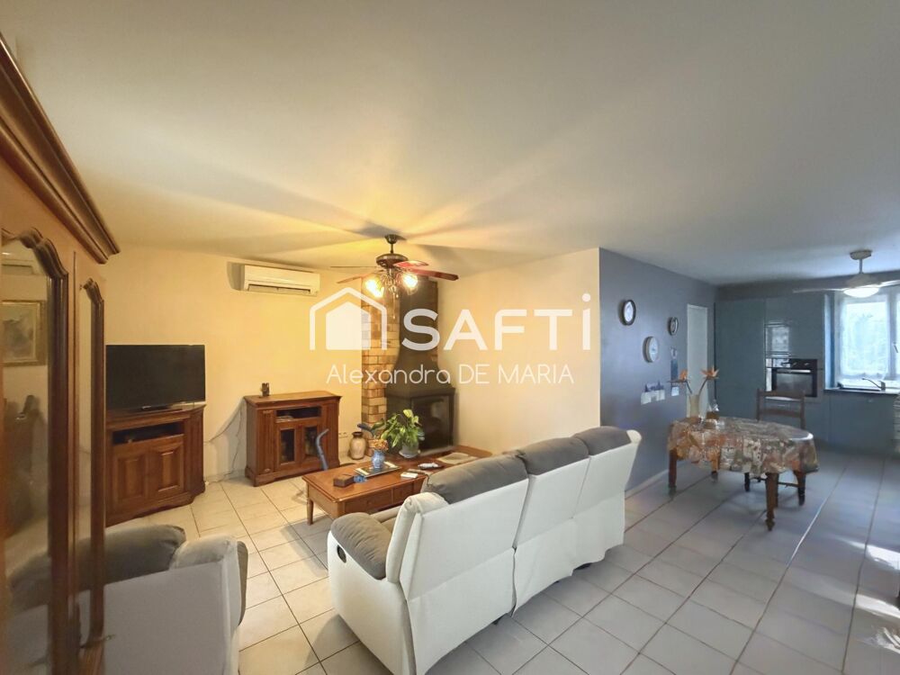 Vente Maison MAISON PLAIN PIED, PISCINE, GARAGE ET DEPENDANCES Caves